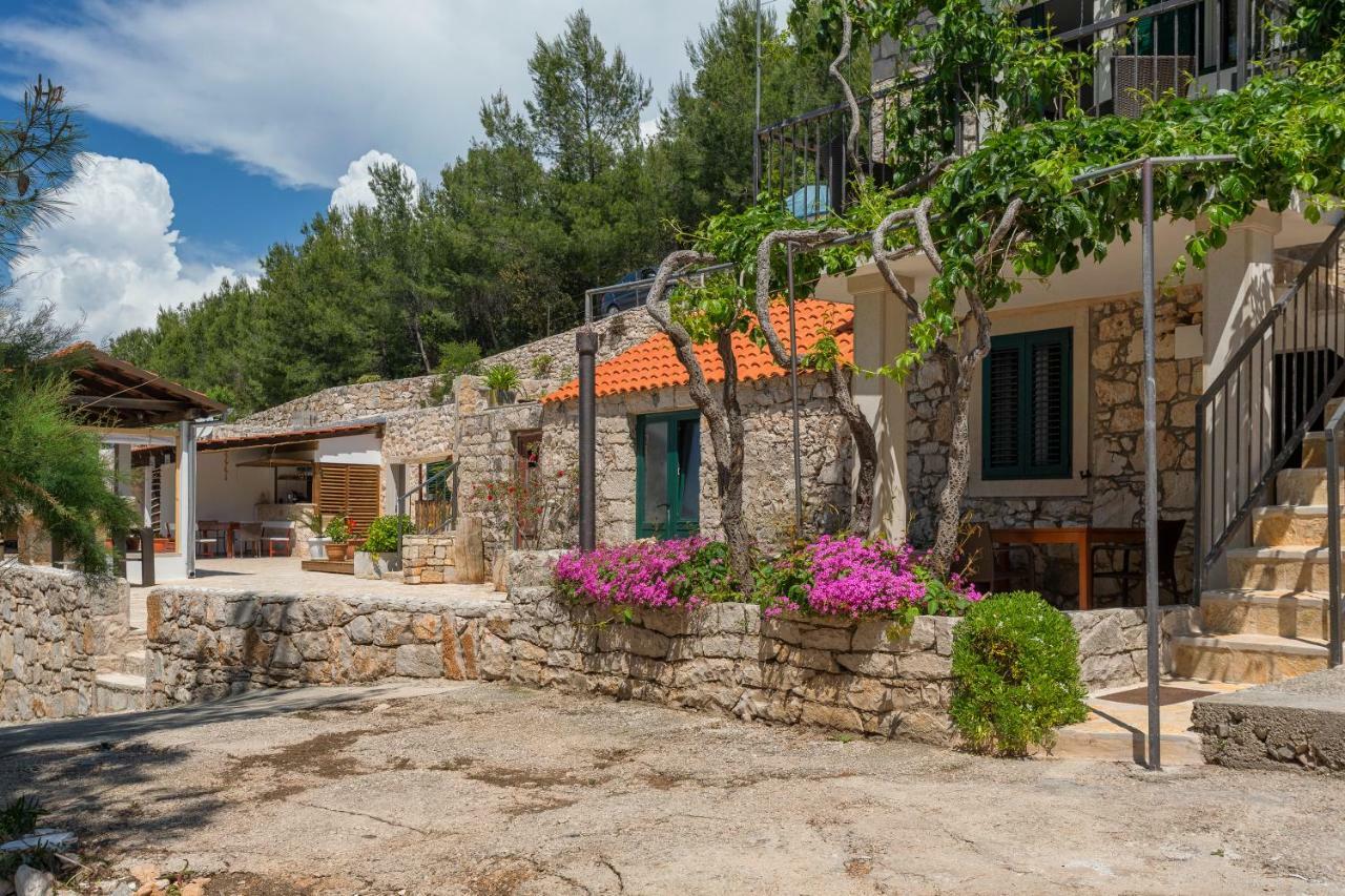 Golden Bay Hvar Hvar Town Exterior photo